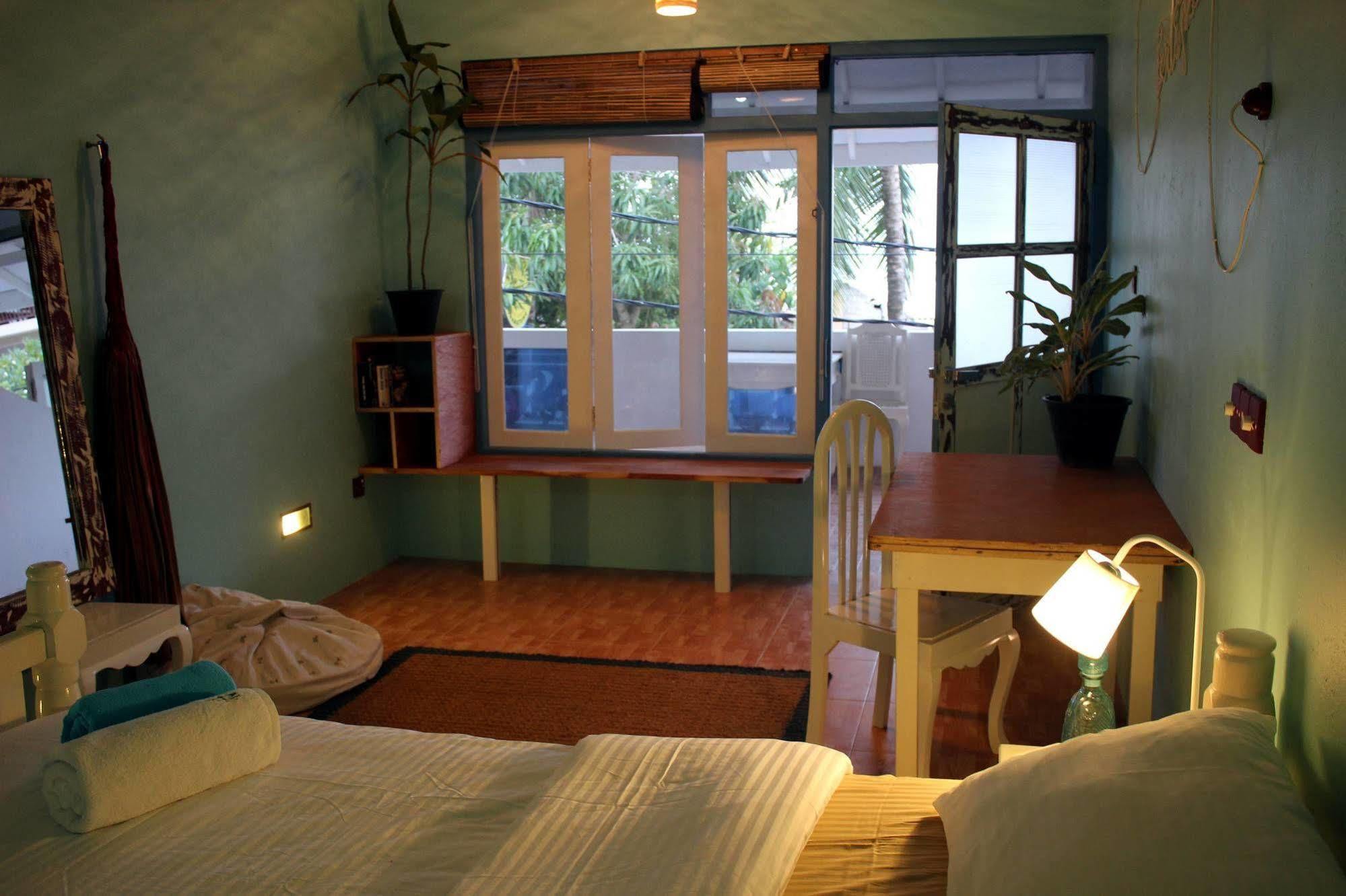Bedspace Beach 乌纳瓦图纳 外观 照片
